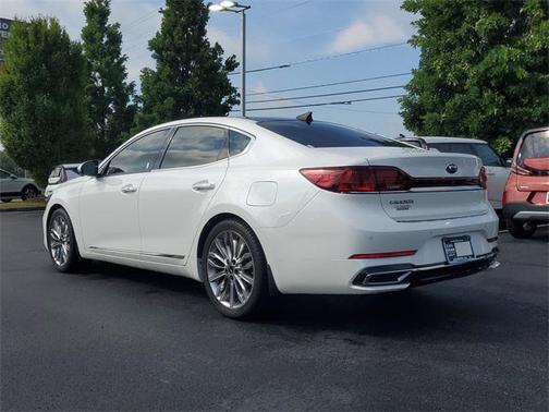 2020 Kia Cadenza Limited