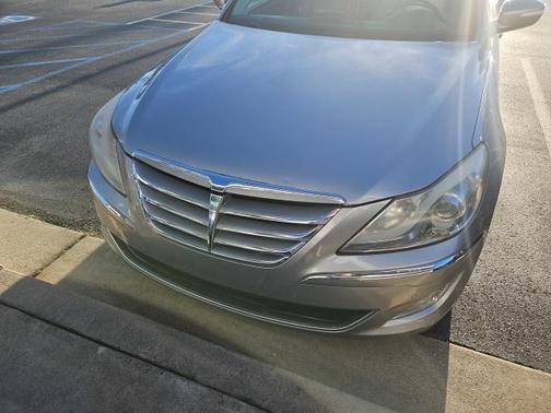 2012 Hyundai Genesis 3.8