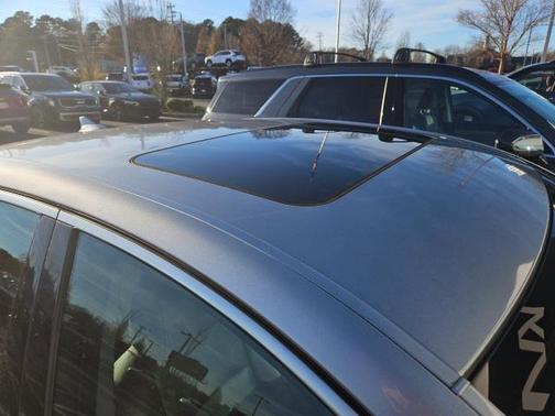 2012 Hyundai Genesis 3.8