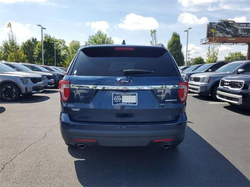2016 Ford Explorer Base