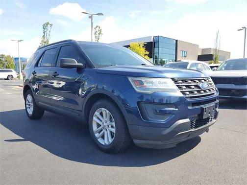 2016 Ford Explorer Base