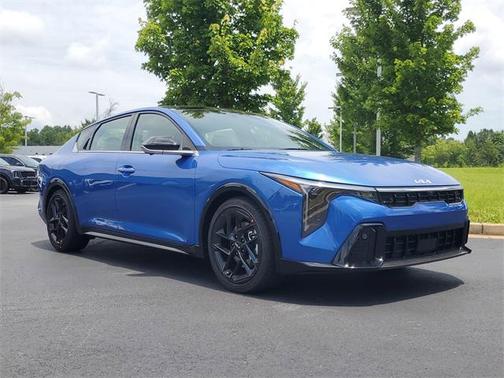 2025 Kia K4 GT-Line Turbo