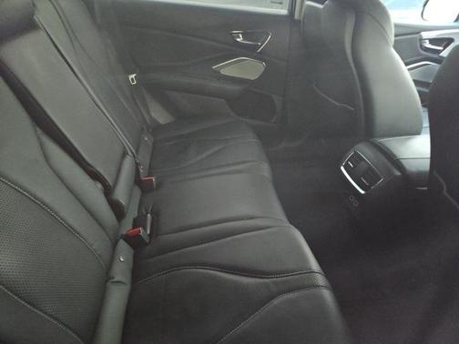 2019 Acura RDX Advance Package