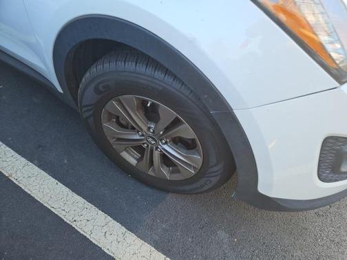 2014 Hyundai Santa Fe Sport 2.4L