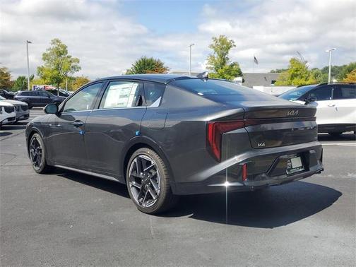 2025 Kia K4 GT-Line