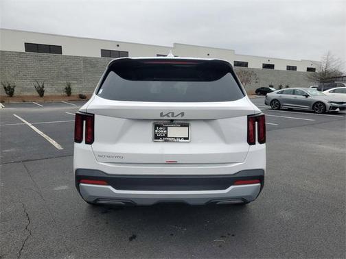 2025 Kia Sorento LX