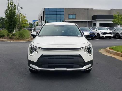 2025 Kia Niro LX