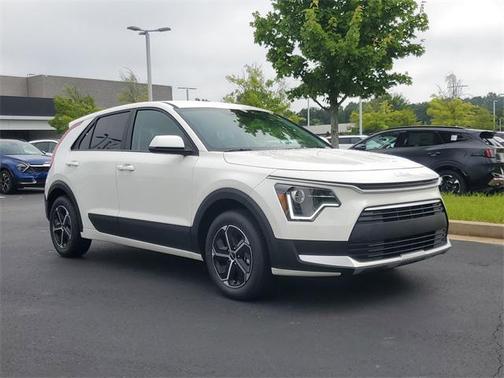 2025 Kia Niro LX