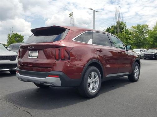 2025 Kia Sorento LX