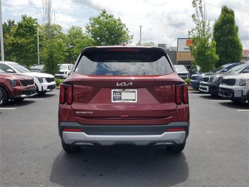 2025 Kia Sorento LX