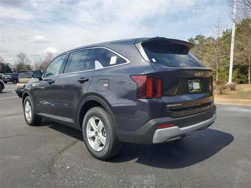 2025 Kia Sorento LX