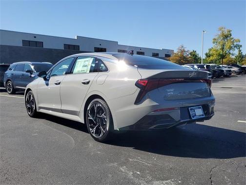 2025 Kia K5 GT-Line