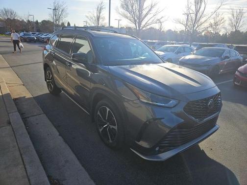 2021 Toyota Highlander XSE