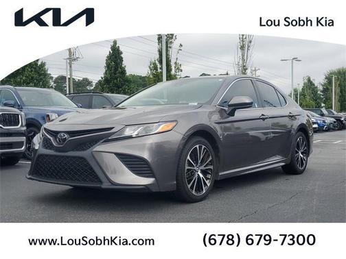 2019 Toyota Camry SE