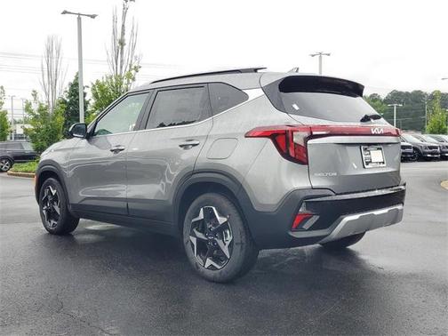 2025 Kia Seltos EX