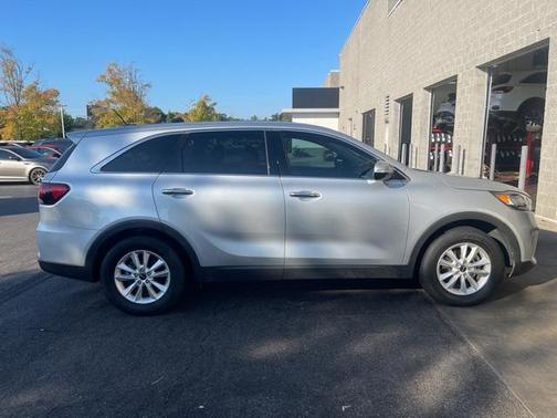 2019 Kia Sorento L