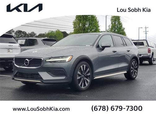 2020 Volvo V60 Cross Country T5