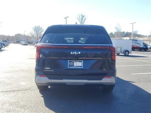 2025 Kia Carnival LXS