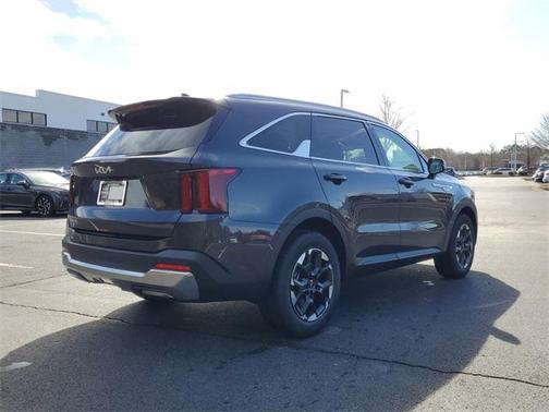2025 Kia Sorento S