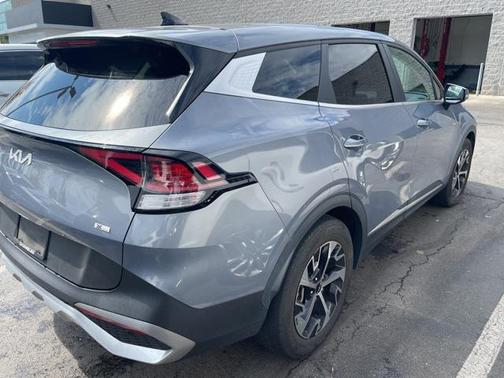 2023 Kia Sportage EX