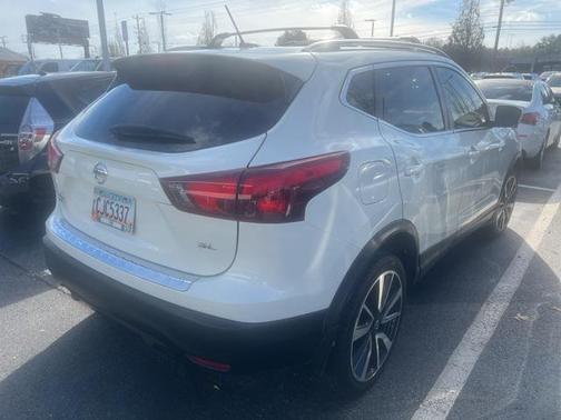 2018 Nissan Rogue Sport SL