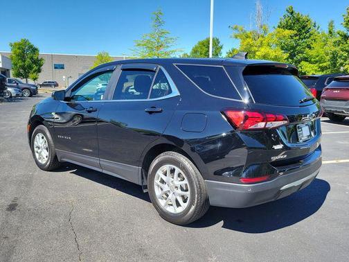 Mosaic Black Metallic 2022 Chevrolet Equinox 1LT