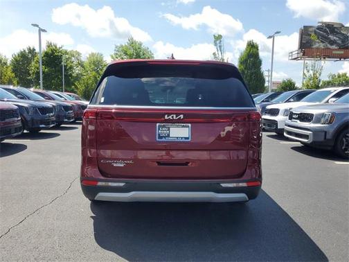 2022 Kia Carnival LXS