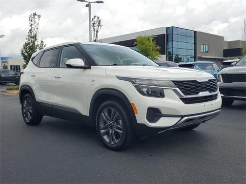 2023 Kia Seltos LX