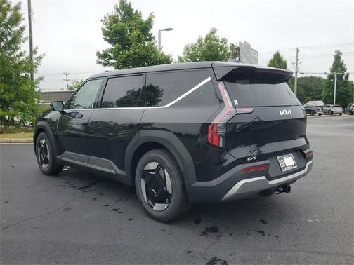 2026 Kia EV9 Light Long Range
