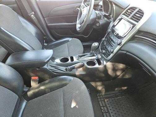 2015 Chevrolet Malibu 1LT