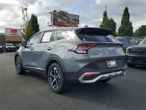2024 Kia Sportage EX