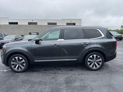 Grey 2021 Kia Telluride S