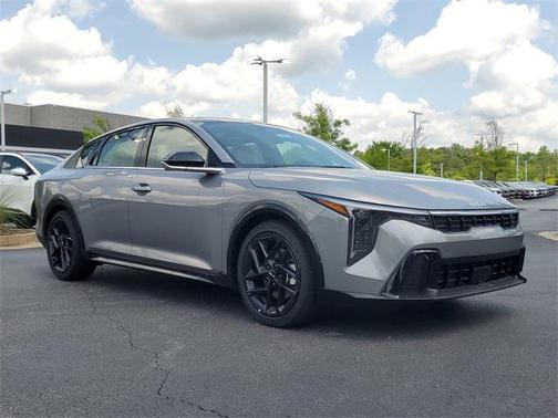 2025 Kia K4 GT-Line Turbo