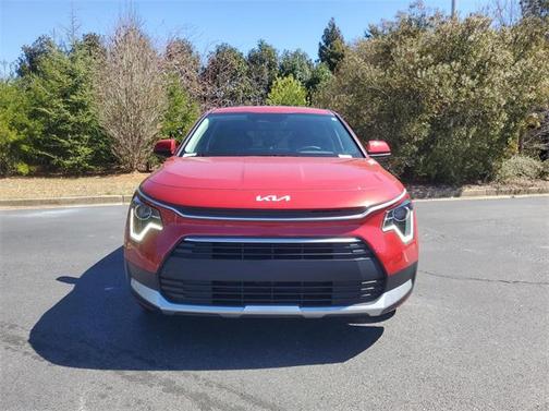 2024 Kia Niro LX