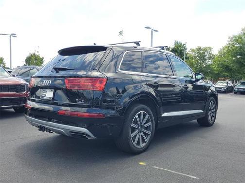 2017 Audi Q7 3.0T Premium