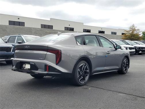 2025 Kia K4 GT-Line