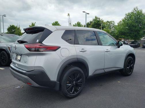 Brilliant Silver Metallic 2023 Nissan Rogue SV
