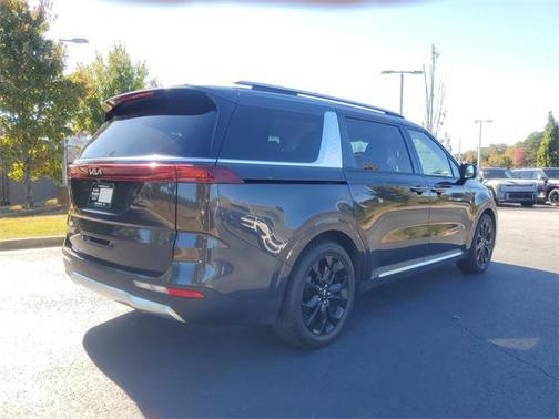 2022 Kia Carnival SX
