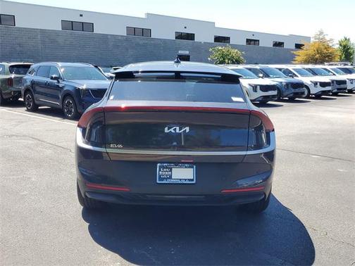 2025 Kia EV6 Light