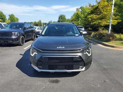 2025 Kia Niro SX