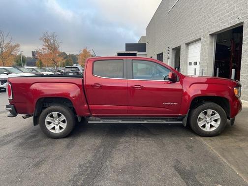 2017 GMC Canyon SLE