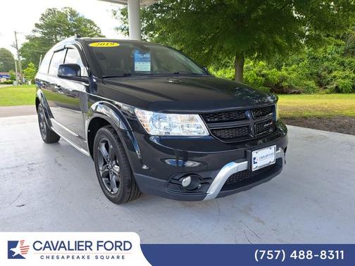 Pitch Black Clearcoat 2019 Dodge Journey CROSSROAD