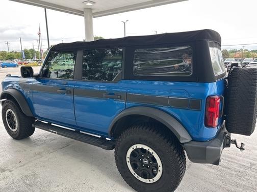 2021 Ford Bronco BASE