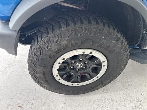 2021 Ford Bronco BASE