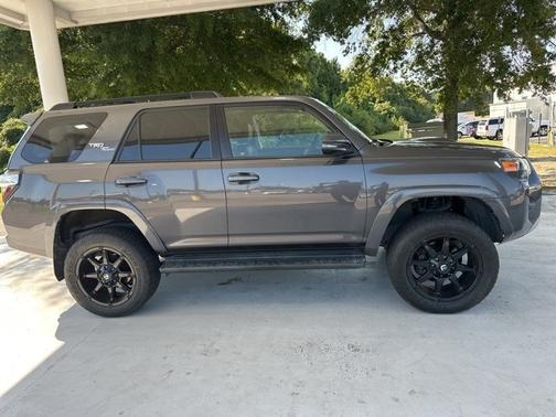 2019 Toyota 4Runner TRD OFF-ROAD