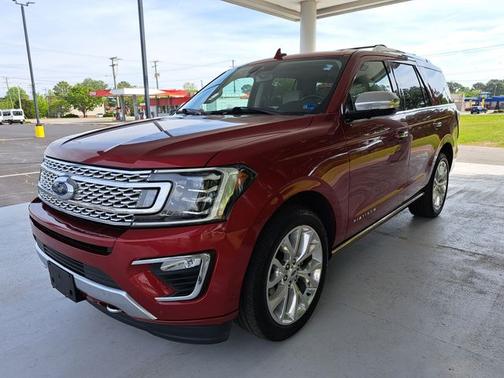 RUBY RED METALLIC TINTED CC 2019 Ford Expedition PLATINUM
