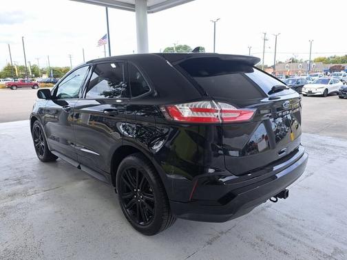 2022 Ford Edge ST LINE