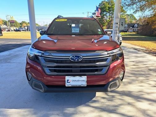 2025 Subaru Forester LIMITED