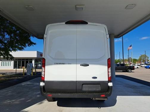 2023 Ford Transit-250 BASE