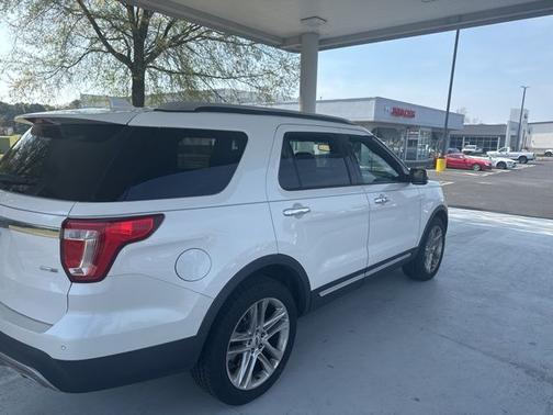 WHITE PLATINUM MET TRI-COAT 2017 Ford Explorer LIMITED